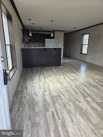 20 SOUTH KENNY DRIVE, Ridgeley, WV 26753