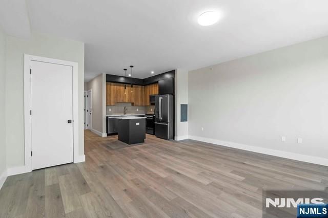 2021 Jones Road 205, Fort Lee, NJ 07024