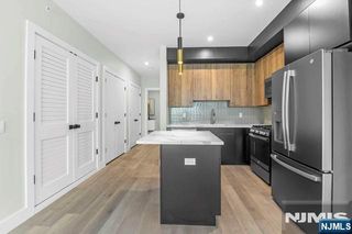 2021 Jones Road 205, Fort Lee, NJ 07024