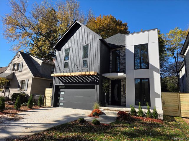 1833 N Washington Avenue, Royal Oak, MI 48073
