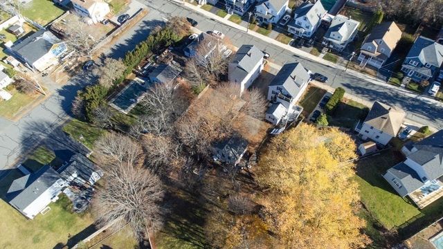 13 Giles Ave 2, Beverly, MA 01915