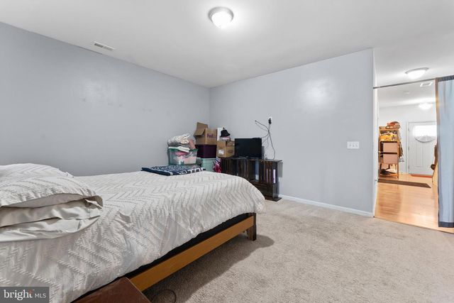 1418 HUDGINS FARM CIR, Fredericksburg, VA 22408