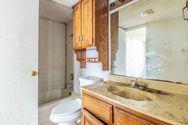 1605 Whiteoak Drive, Garland, TX 75040