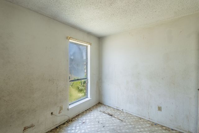 1605 Whiteoak Drive, Garland, TX 75040