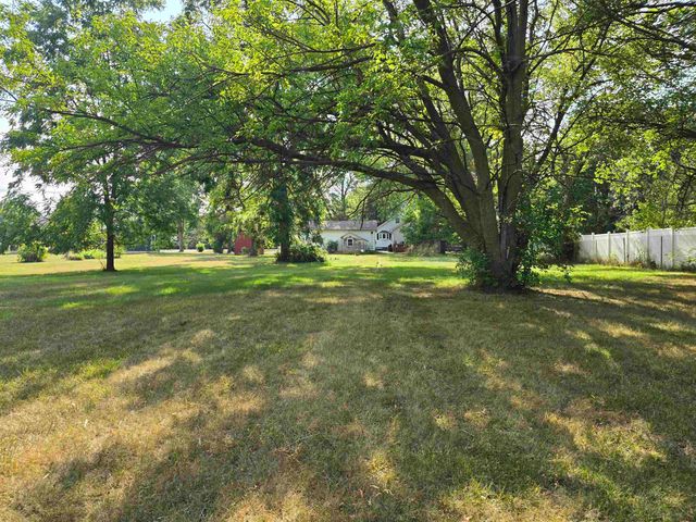 1271 S Dye Road, Flint, MI 48532