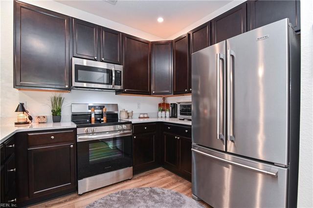 1501 Waitsel Dr Unit 106, Chesapeake, VA 23320