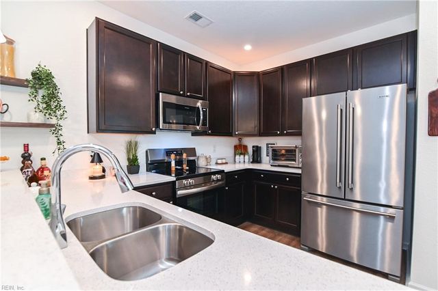 1501 Waitsel Dr Unit 106, Chesapeake, VA 23320