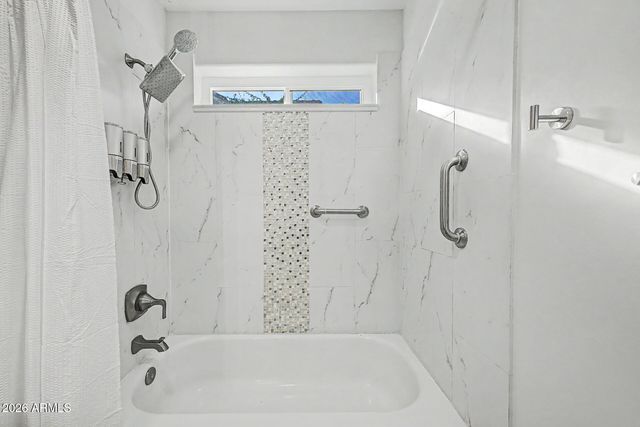 1734 E QUEEN PALM Drive, Gilbert, AZ 85234