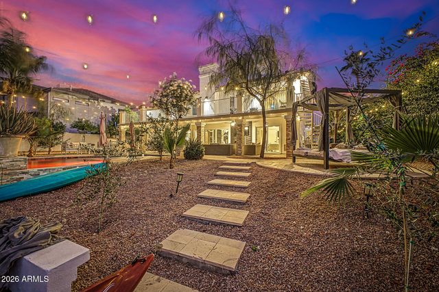 1734 E QUEEN PALM Drive, Gilbert, AZ 85234