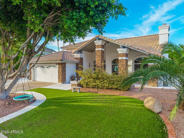 1734 E QUEEN PALM Drive, Gilbert, AZ 85234