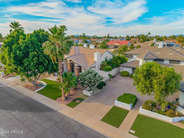 1734 E QUEEN PALM Drive, Gilbert, AZ 85234