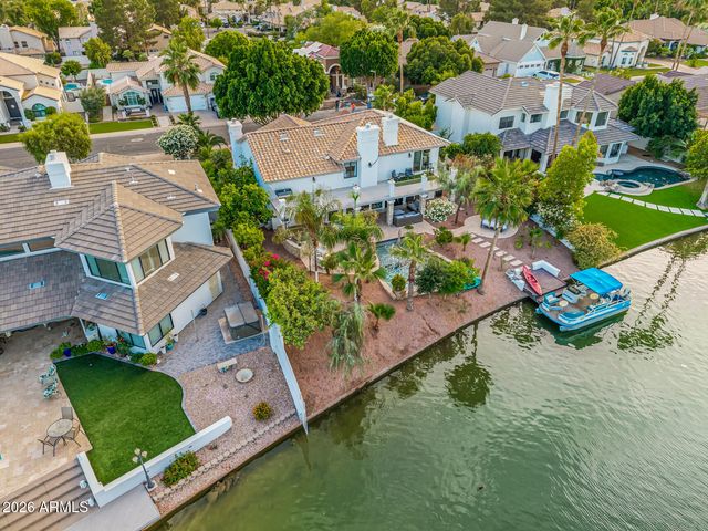 1734 E QUEEN PALM Drive, Gilbert, AZ 85234