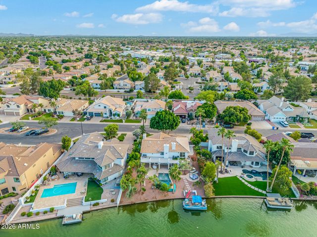 1734 E QUEEN PALM Drive, Gilbert, AZ 85234