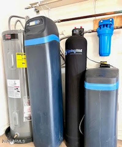 1734 E QUEEN PALM Drive, Gilbert, AZ 85234