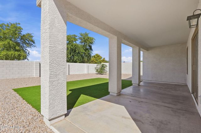 4318 E ROUSAY Drive, San Tan Valley, AZ 85140