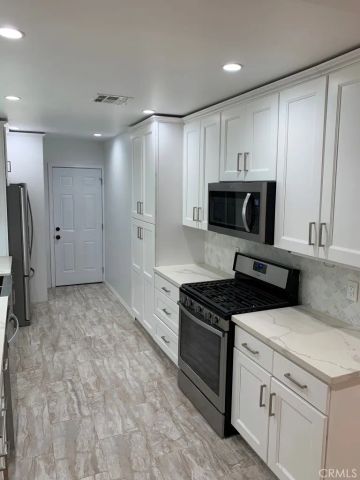 12332 Laurel Terrace Drive, Studio City, CA 91604