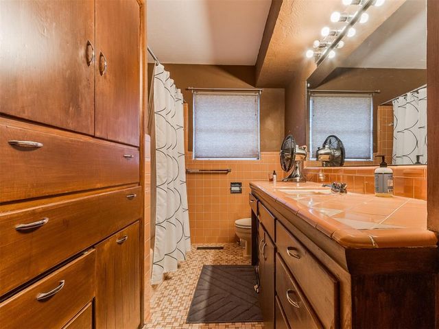 401 NW 44th Street, Oklahoma City, OK 73118