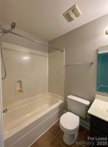 448 Hurston Circle, Charlotte, NC 28208