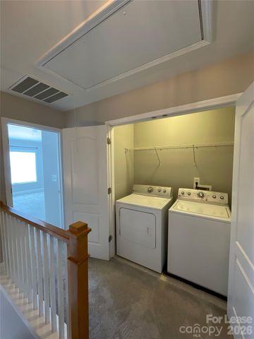 448 Hurston Circle, Charlotte, NC 28208