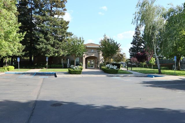 10440 Donner Ave, Stockton, CA 95209