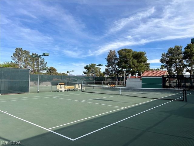 404 Pemberry Circle, Las Vegas, NV 89123