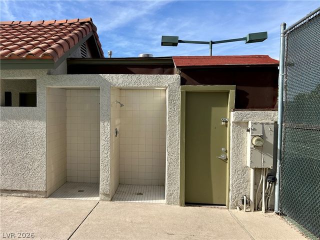 404 Pemberry Circle, Las Vegas, NV 89123