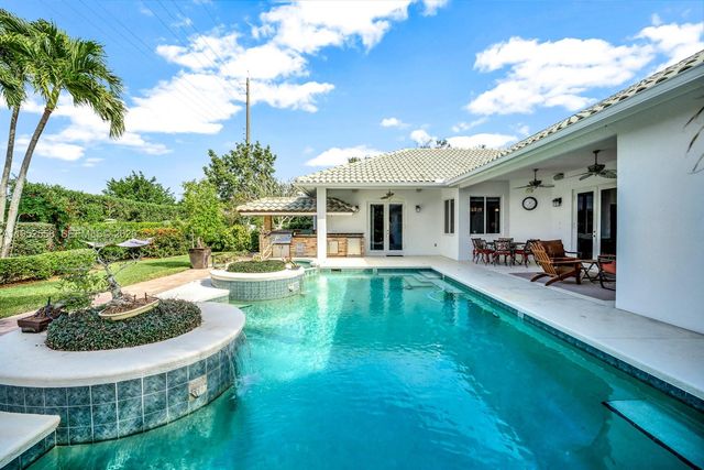 5240 Rosewood Ln, Vero Beach, FL 32966