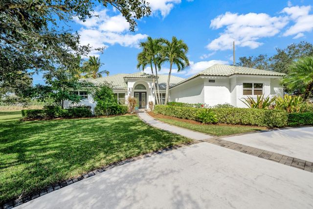 5240 Rosewood Ln, Vero Beach, FL 32966