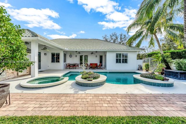 5240 Rosewood Ln, Vero Beach, FL 32966