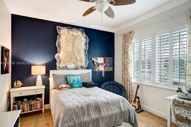 5240 Rosewood Ln, Vero Beach, FL 32966