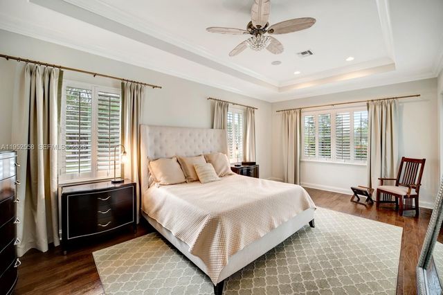 5240 Rosewood Ln, Vero Beach, FL 32966