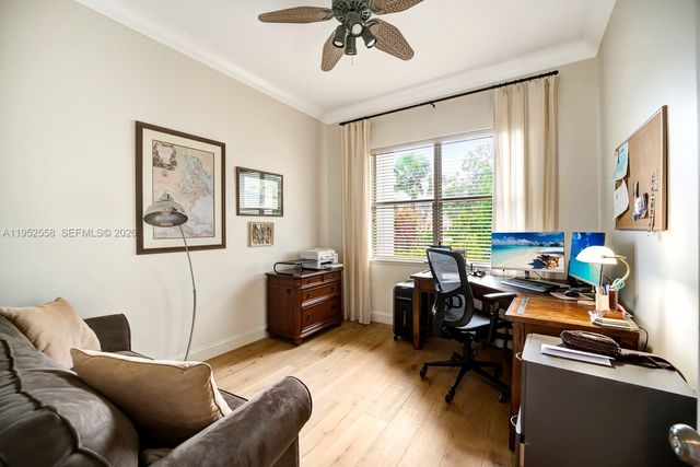 5240 Rosewood Ln, Vero Beach, FL 32966