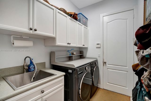 5240 Rosewood Ln, Vero Beach, FL 32966