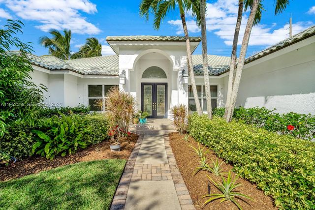 5240 Rosewood Ln, Vero Beach, FL 32966