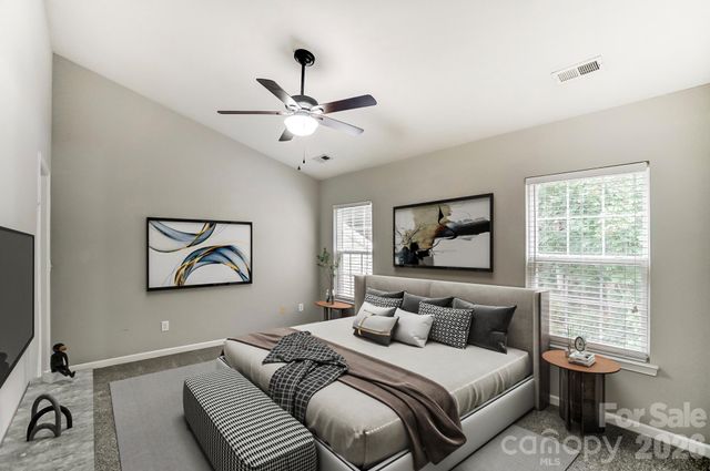4914 Sunset Ridge Court, Charlotte, NC 28269