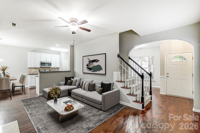 4914 Sunset Ridge Court, Charlotte, NC 28269