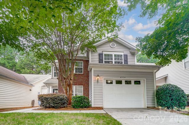 4914 Sunset Ridge Court, Charlotte, NC 28269