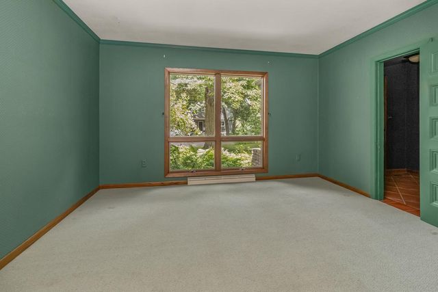 500 Robert Court, Mahtomedi, MN 55115