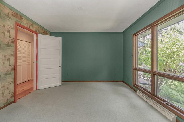 500 Robert Court, Mahtomedi, MN 55115