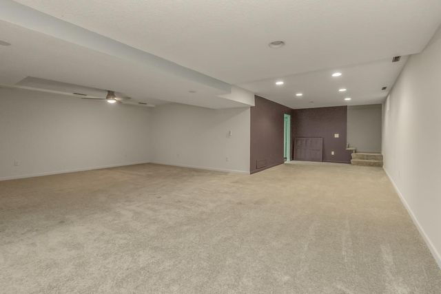 500 Robert Court, Mahtomedi, MN 55115