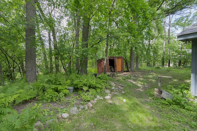 500 Robert Court, Mahtomedi, MN 55115
