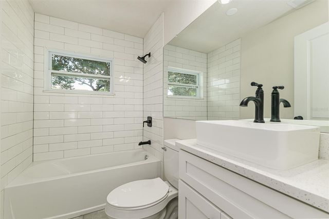 1470 CAROLINA AVENUE, Mulberry, FL 33860