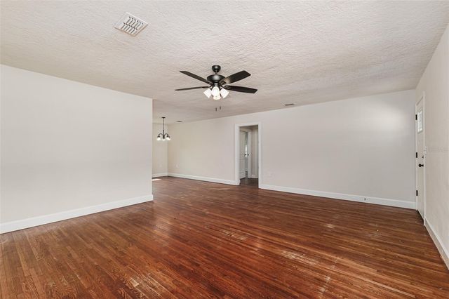 1470 CAROLINA AVENUE, Mulberry, FL 33860