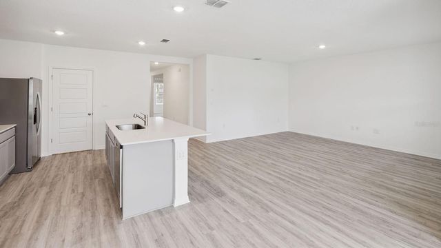 7876 FORREST FOX WAY, Lakeland, FL 33810