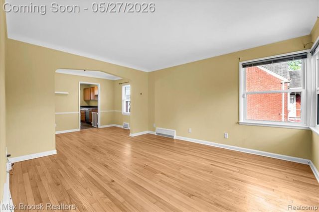 1311 Harvard Road, Berkley, MI 48072