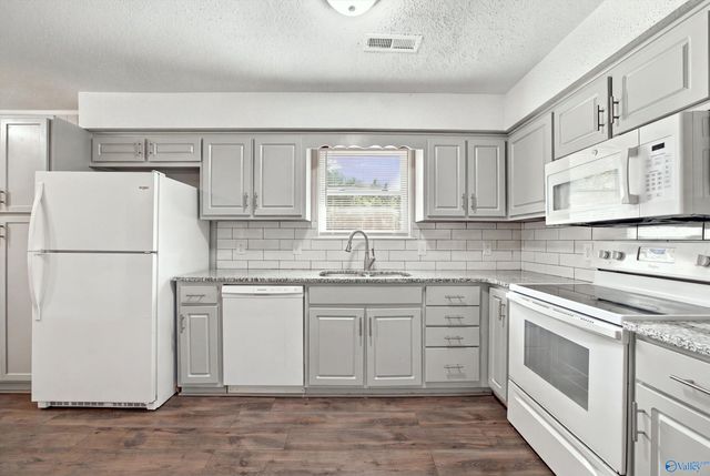 202 Plantation Drive, Meridianville, AL 35757