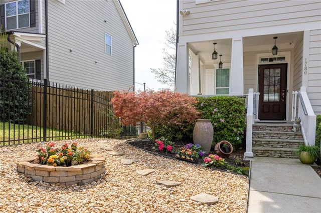 1780 Carroll Drive NW, Atlanta, GA 30318