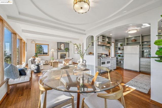 1005 Miller Ave, Berkeley, CA 94708