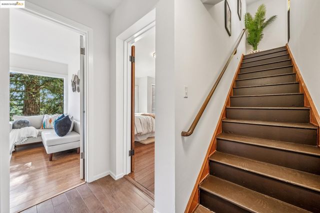 1005 Miller Ave, Berkeley, CA 94708