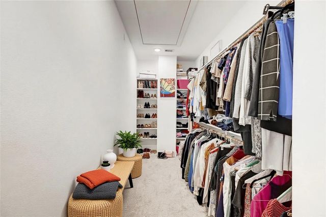 107 W Whitney Street E, Houston, TX 77018